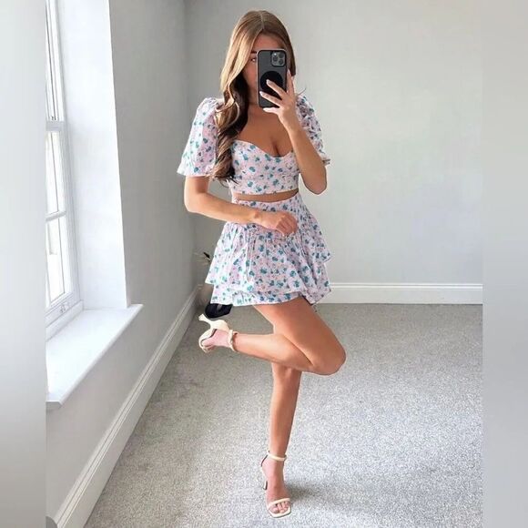 ZARA FLORAL SATIN EFFECT CORSET TOP - Picture 2 of 15